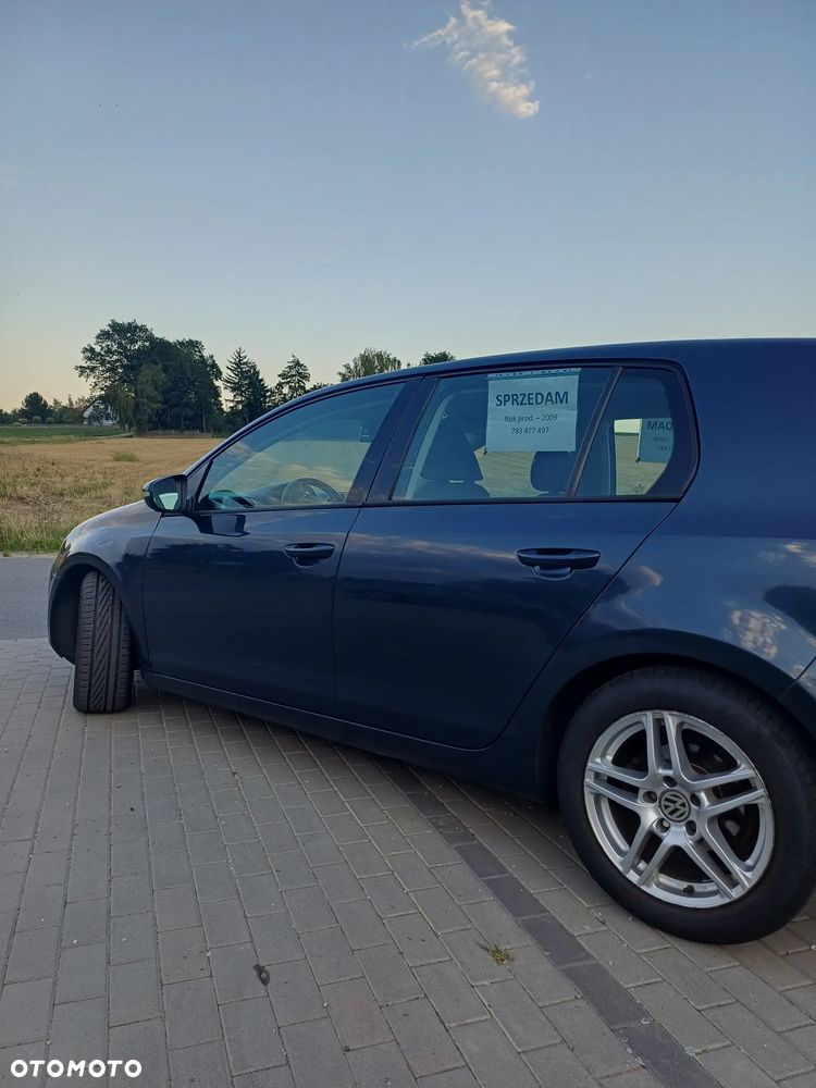 Volkswagen Golf 2.0 TDI DPF Comfortline - 5