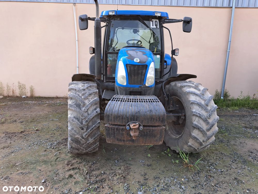 New Holland TS135A - 3