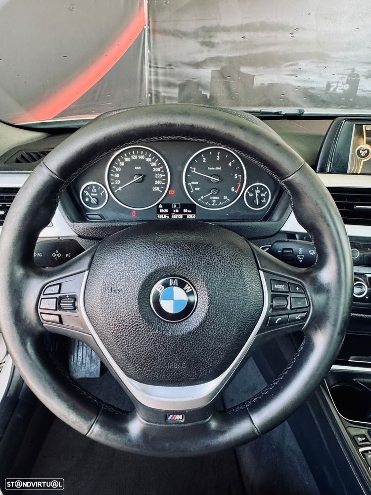 BMW 320 d Pack M - 11