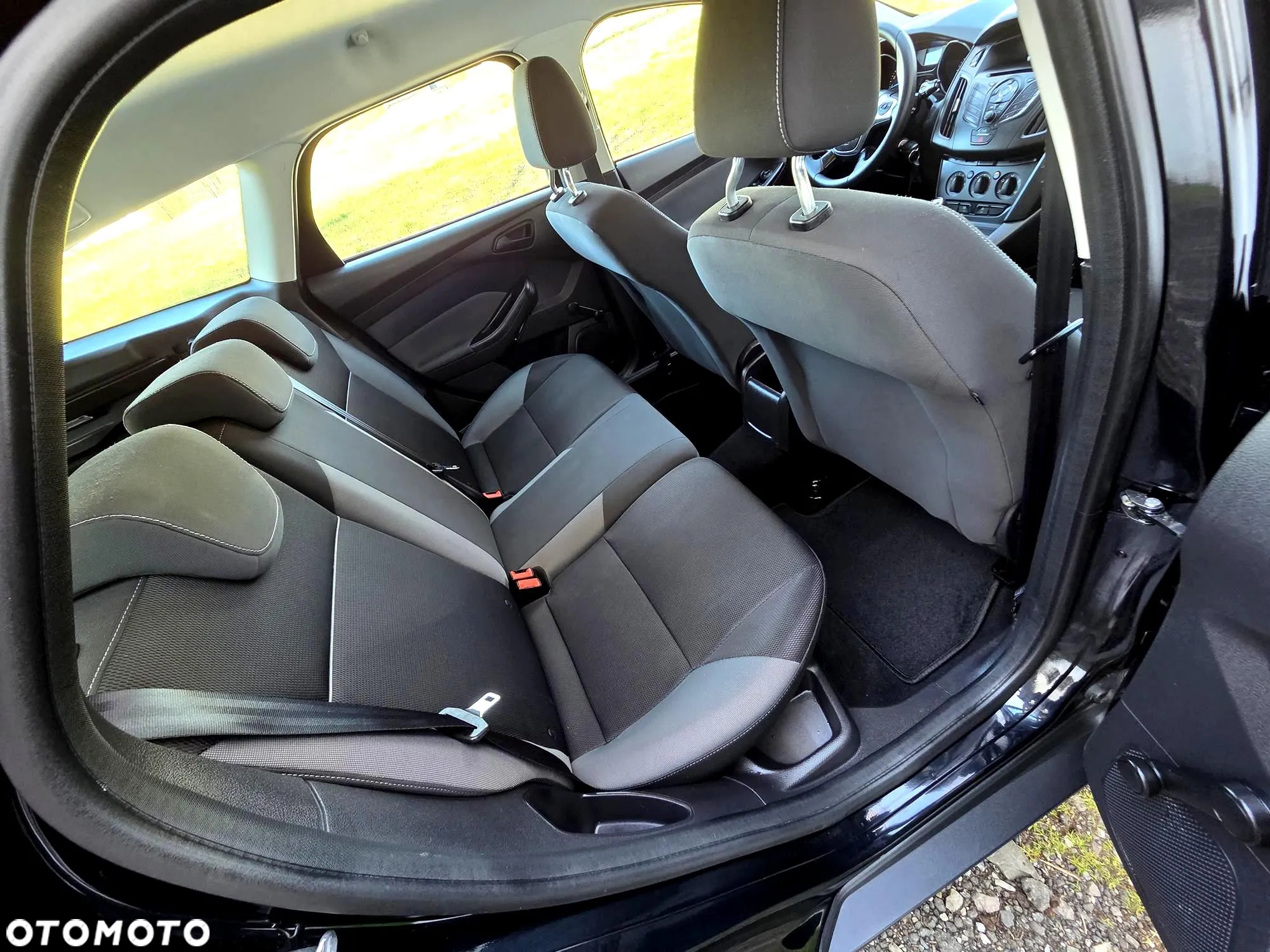 Ford Focus 1.0 EcoBoost Start-Stopp-System Champions Edition - 6