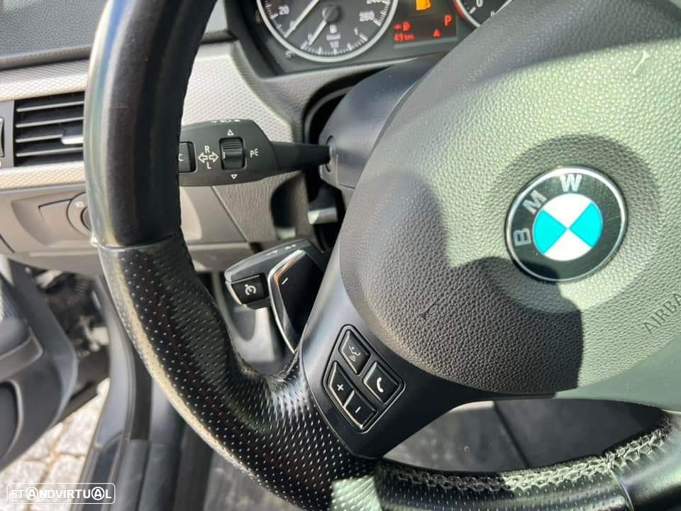 BMW 320 d Coupe Edição M Auto - 20