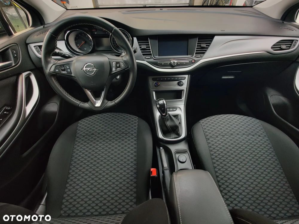 Opel Astra 1.4 Turbo Start/Stop Dynamic - 10