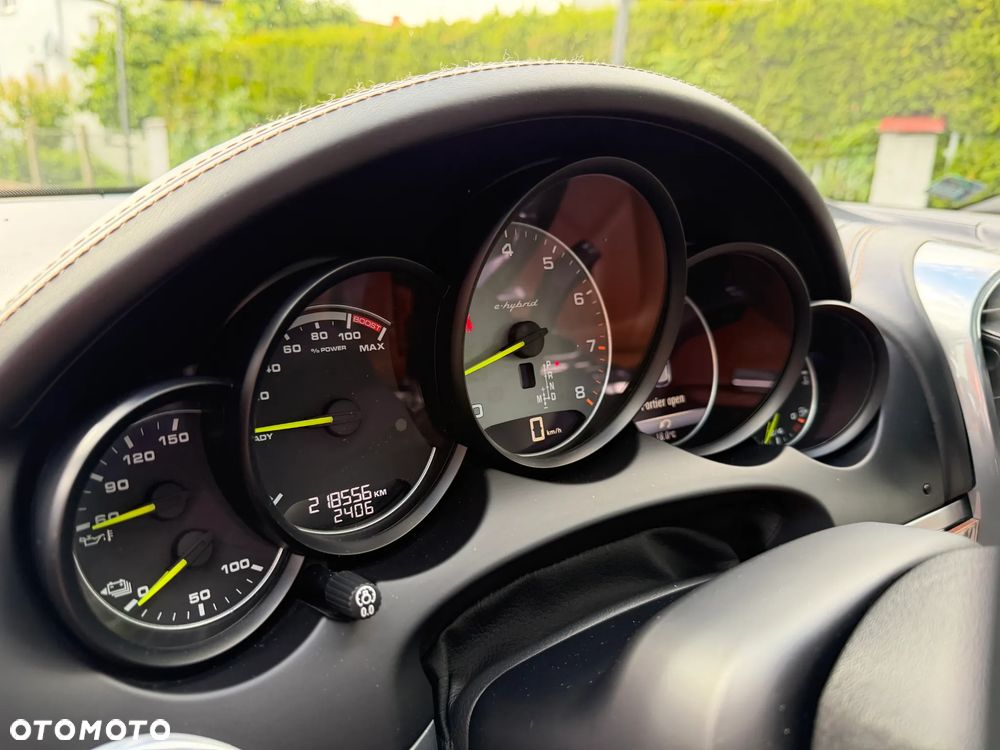 Porsche Cayenne Tiptronic S - 9