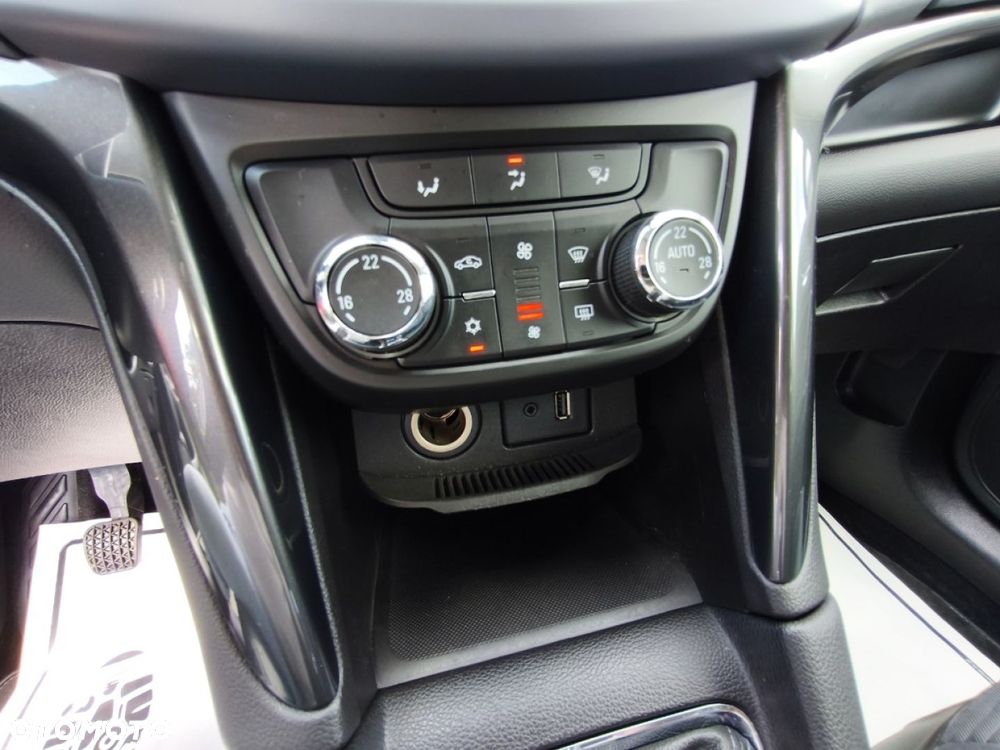 Opel Zafira - 11