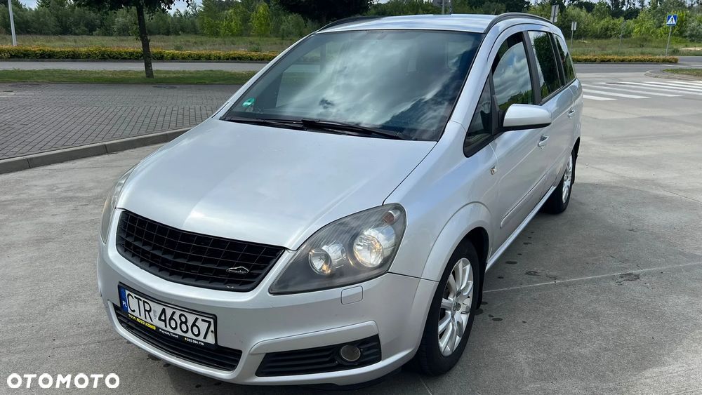Opel Zafira 1.8 Cosmo - 2