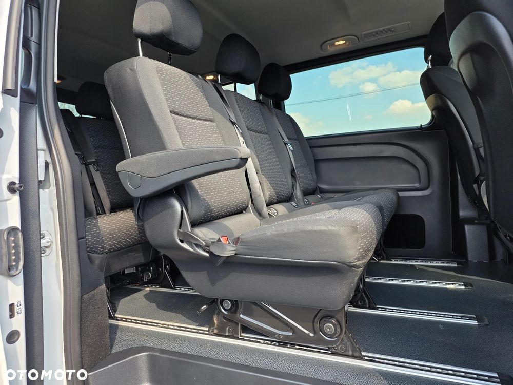 Mercedes-Benz Vito Tourer L2 Select 4x4 9G-Tronic 447.703 - 16