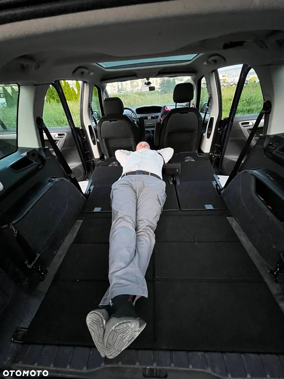 Citroën C4 Picasso 1.6 HDi FAP 7-Sitzer ESG6 Confort - 1