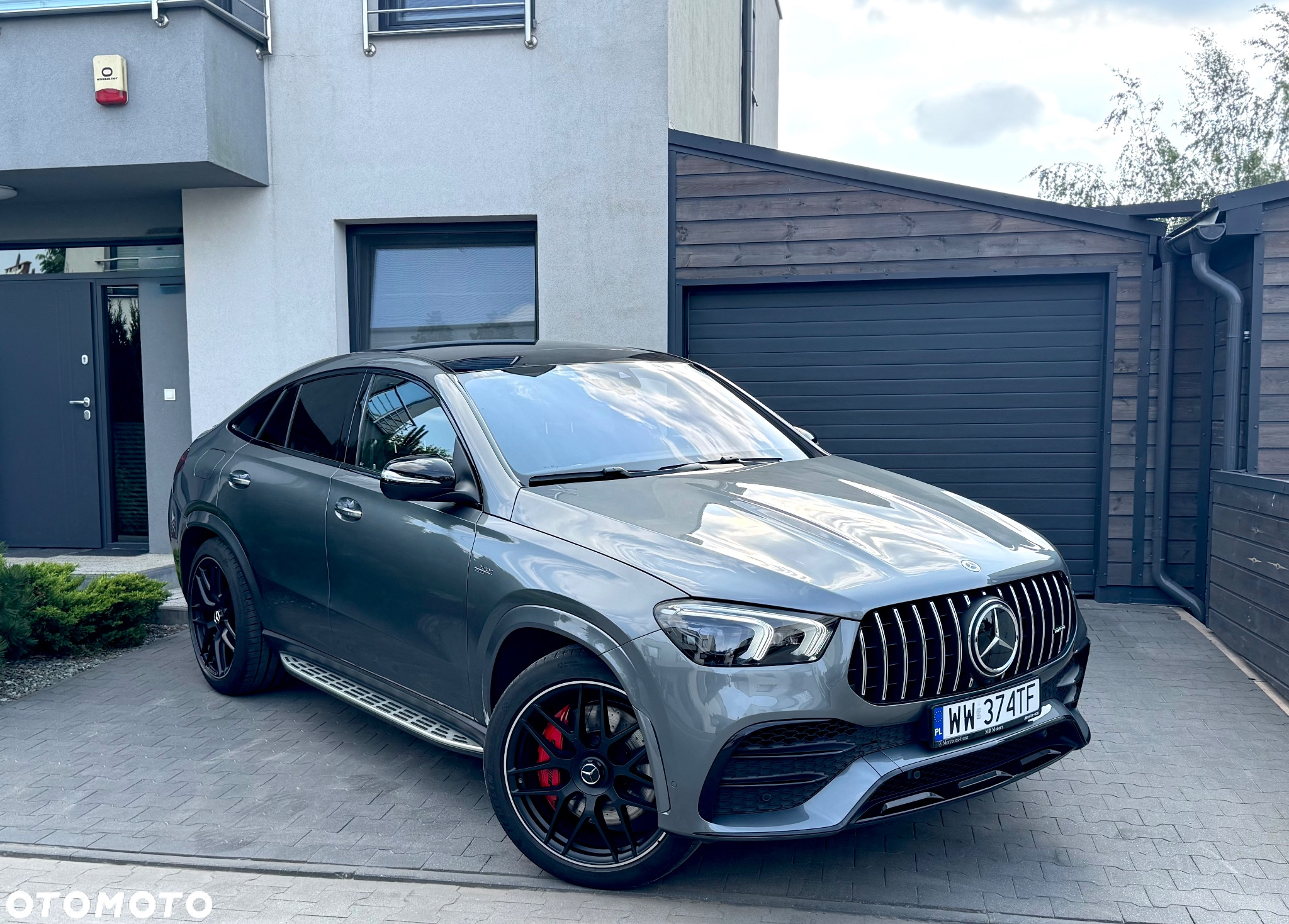 Mercedes-Benz GLE - 2