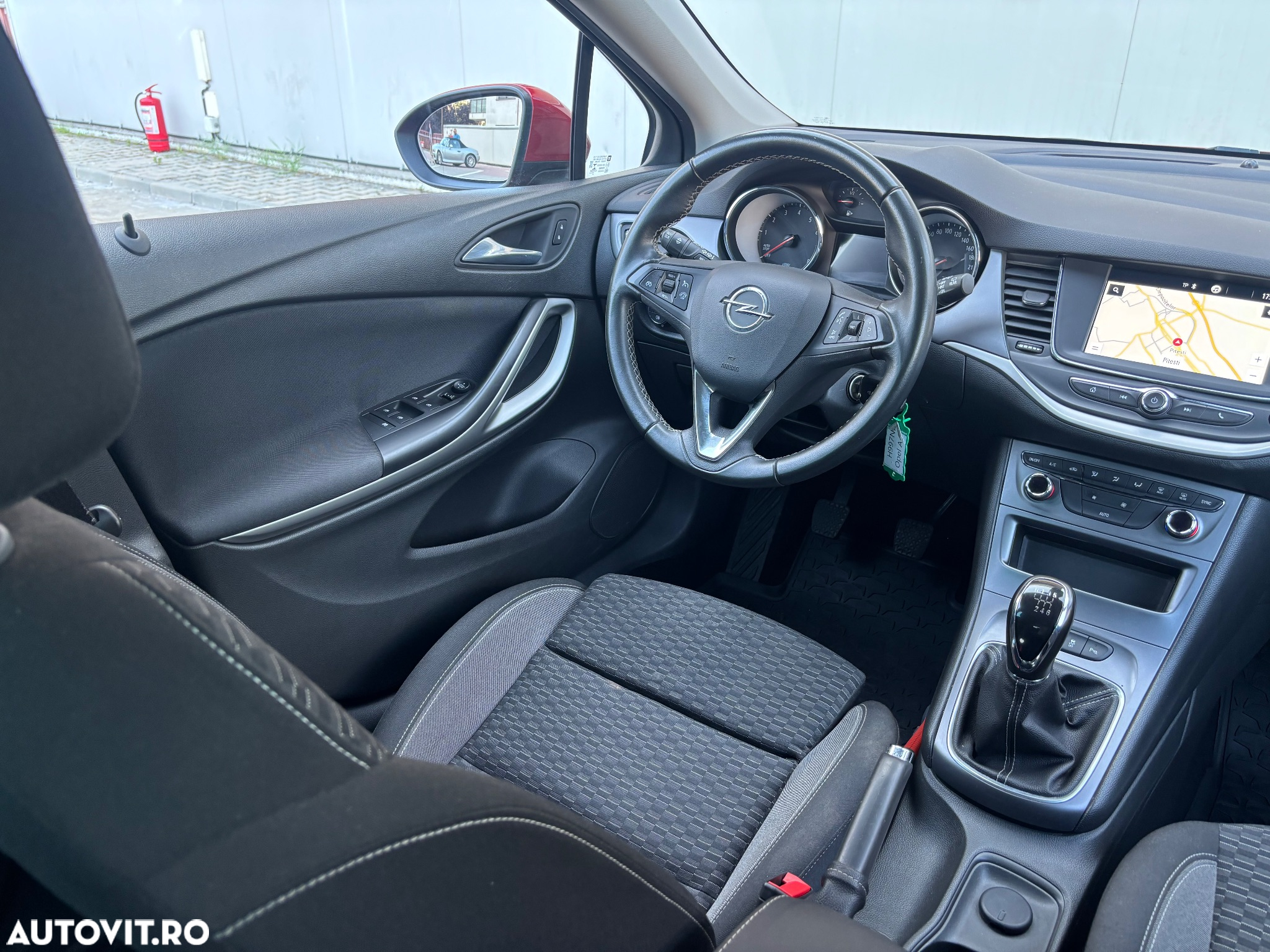 Opel Astra 1.2 Turbo Start/Stop Business Edition - 6