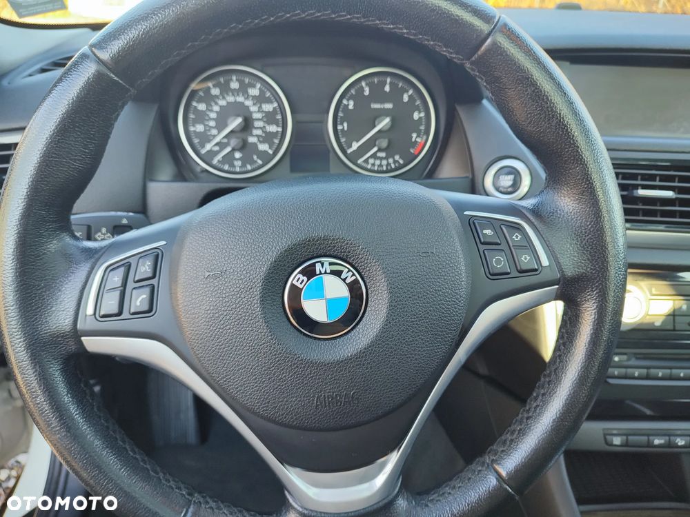 BMW X1 xDrive28i - 24