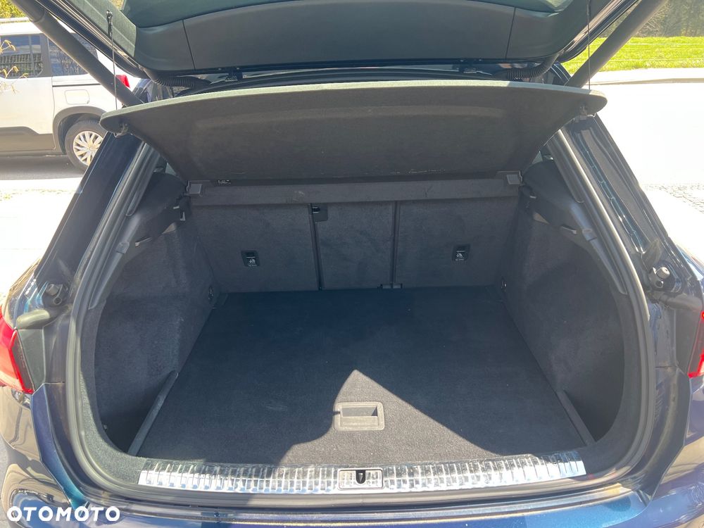 Audi Q3 35 TDI Advanced S tronic - 32