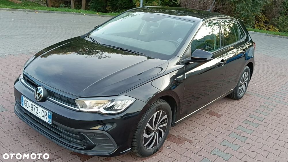 Volkswagen Polo - 1