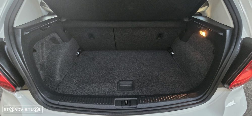 VW Polo 1.0 Comfortline - 12