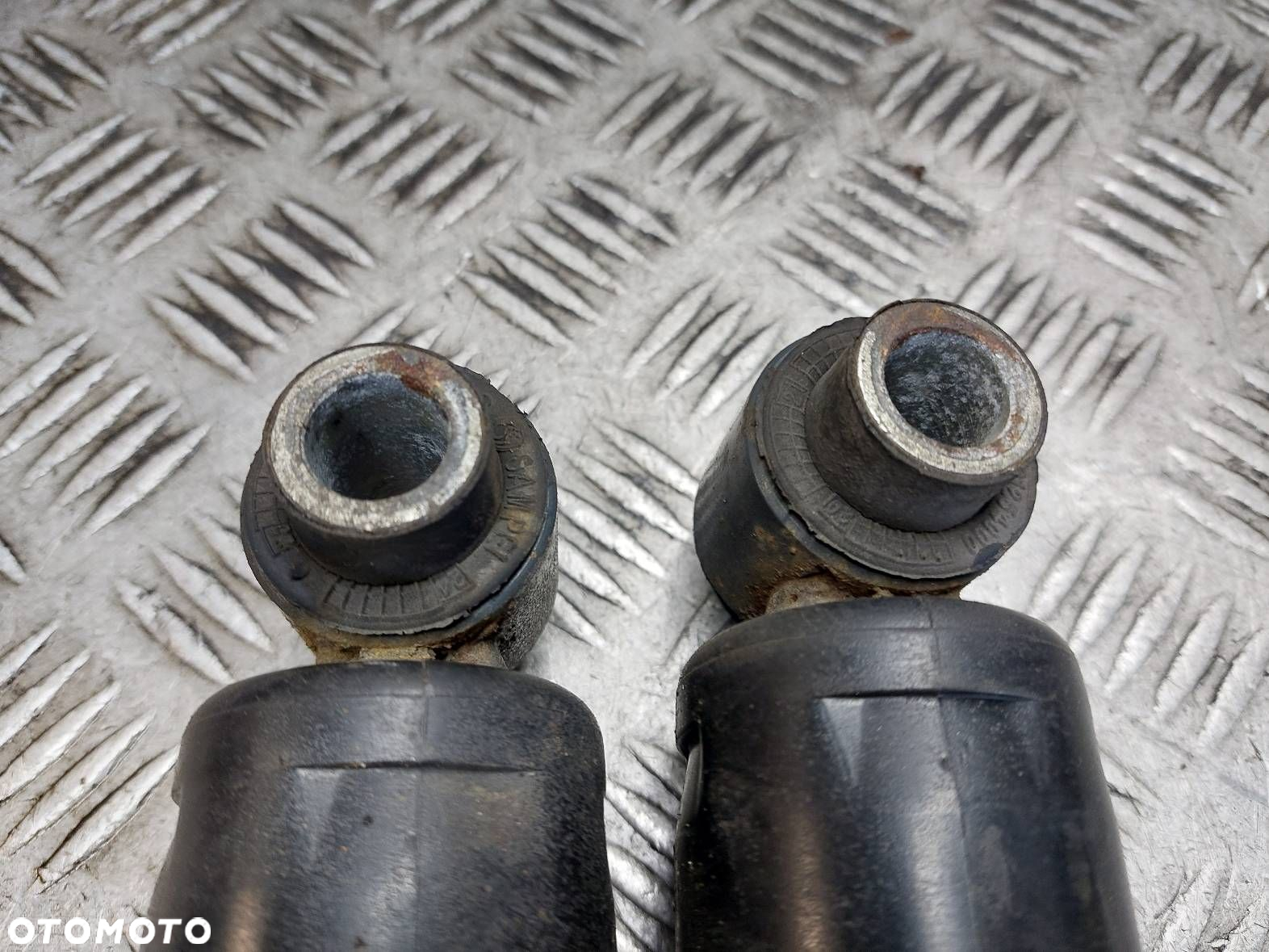 AMORTYZATOR TYŁ KOMPLET IVECO DAILY IV LIFT 5802536332 - 3