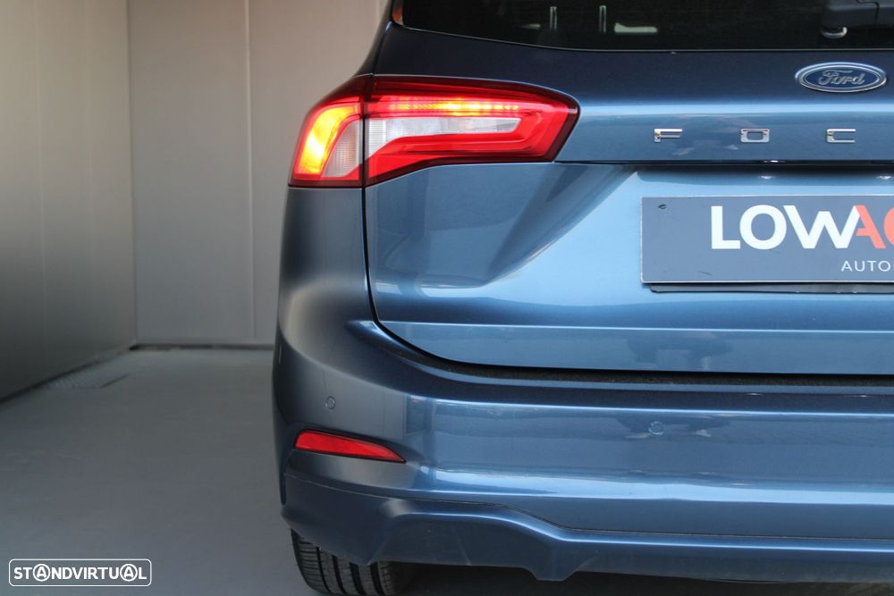 Ford Focus SW 1.5 TDCi EcoBlue ST-Line - 32
