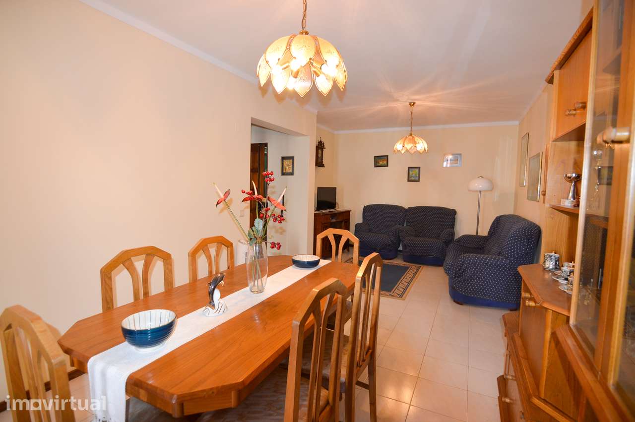 Apartamento T2 em Quarteira a pouco metros da Praia - Grande imagem: 3/14