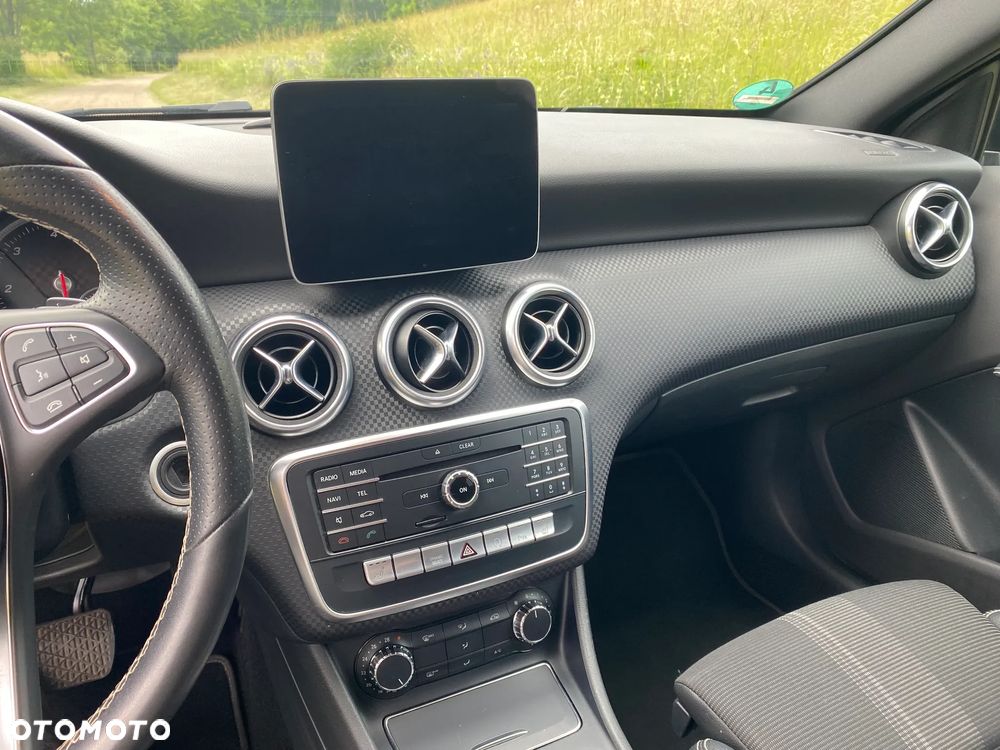 Mercedes-Benz Klasa A 200 d 7G-DCT Style - 12