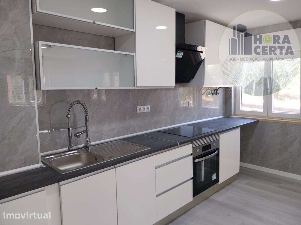 Apartamento T2 em Corroios! - Grande imagem: 2/19