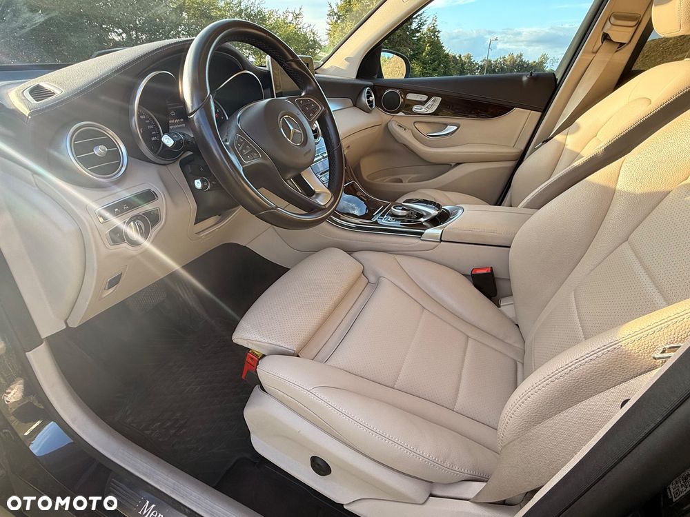 Mercedes-Benz GLC 250 4-Matic - 16