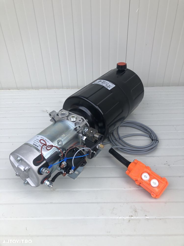 Pompa basculare 12 / 24 volti 2,5 kw - 1