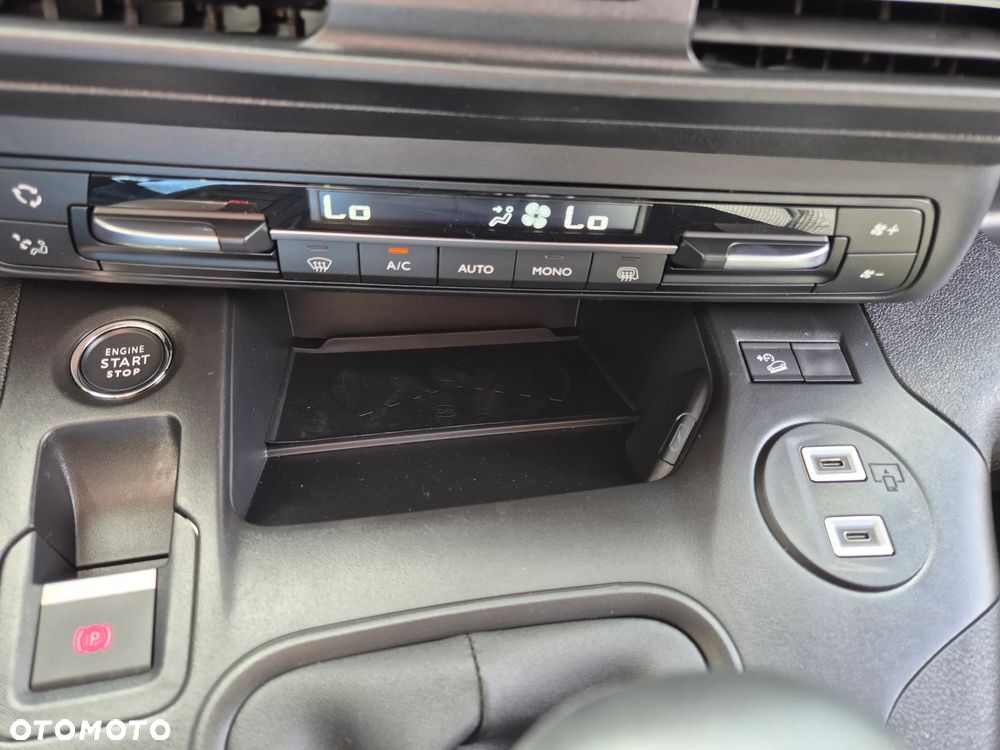 Peugeot Partner Furgon XL LONG 1.5 Diesel 130KM !! OD RĘKI !! - 14
