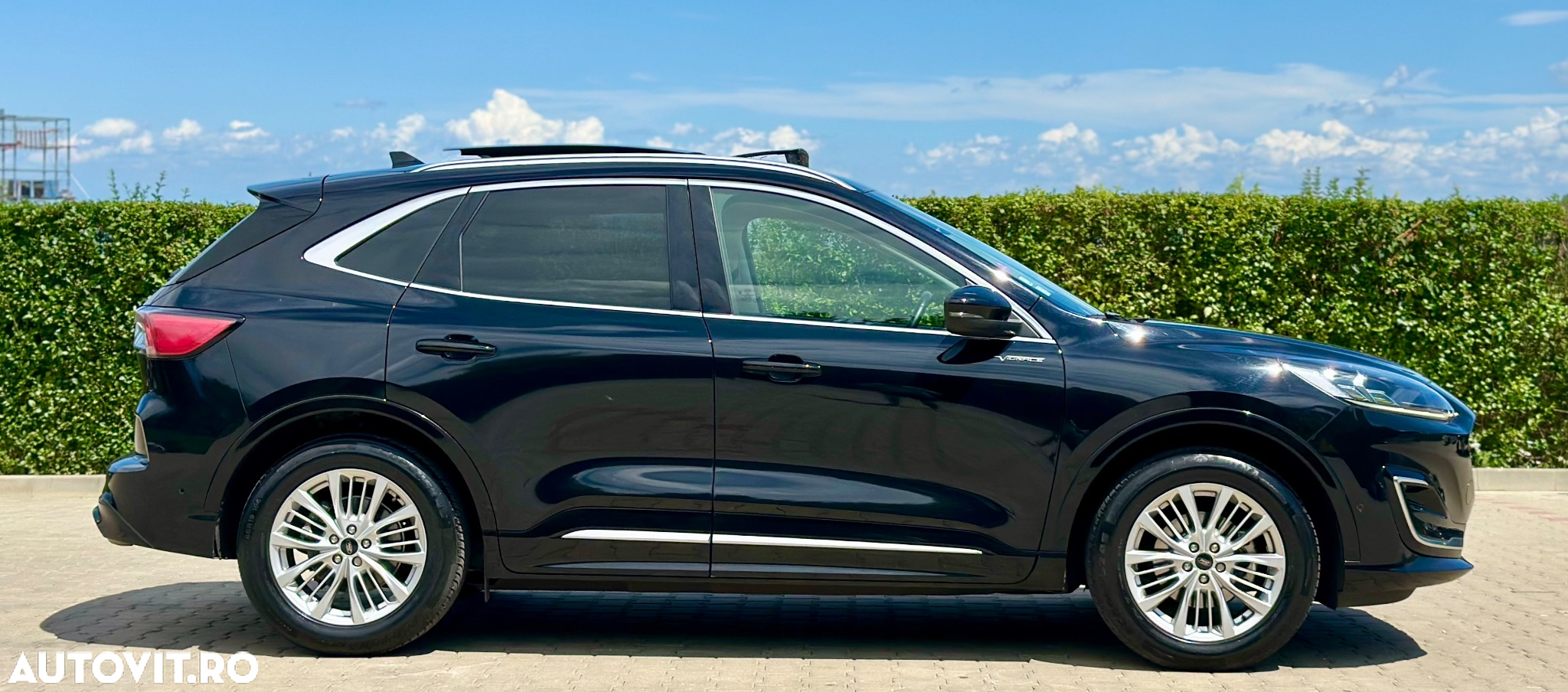 Ford Kuga 2.5 Duratec FHEV VIGNALE - 4