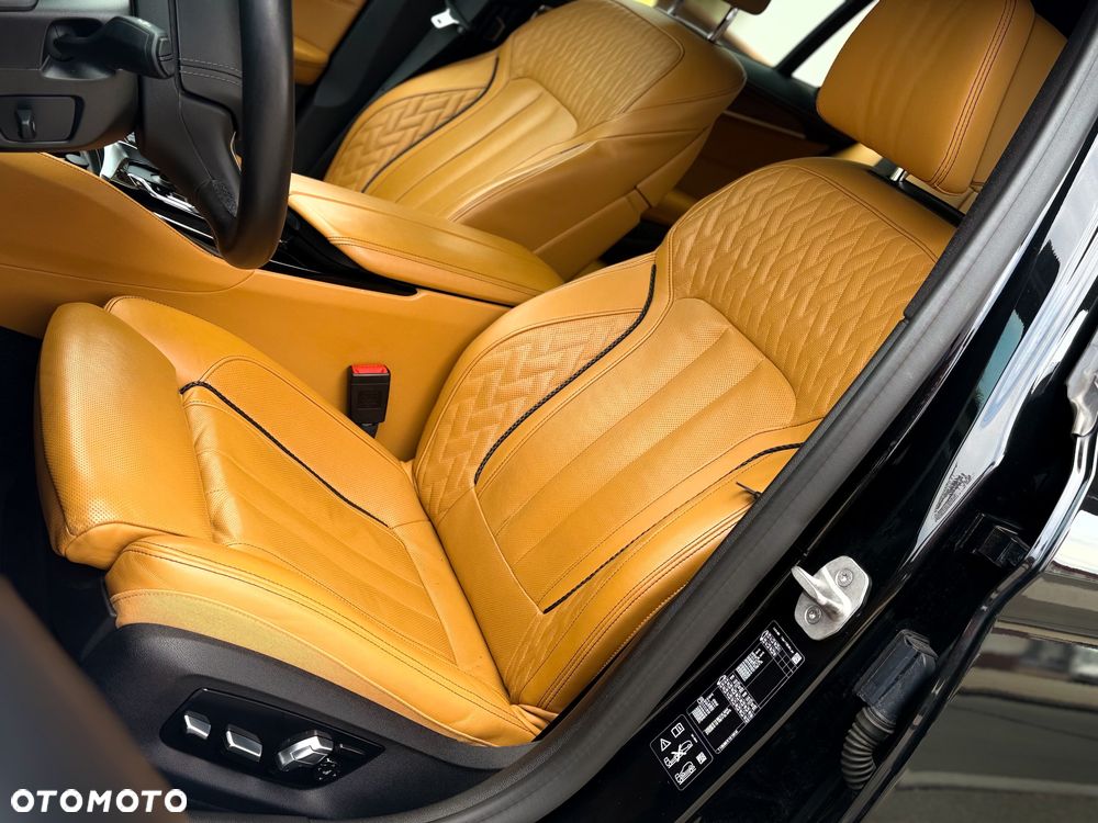BMW Seria 5 540d xDrive mHEV Luxury Line - 18