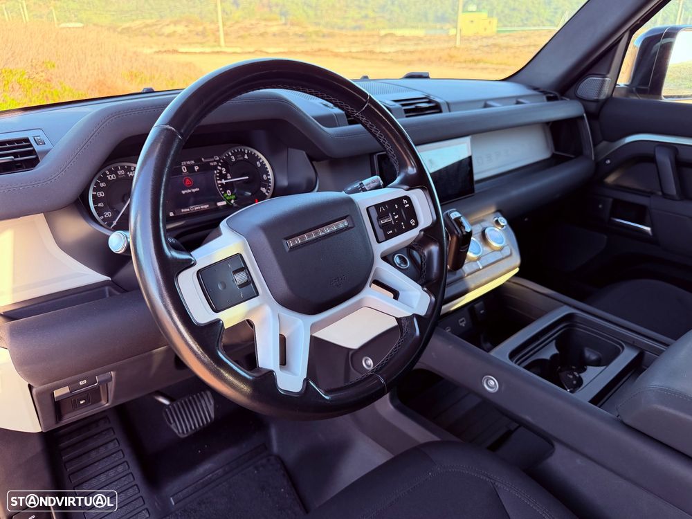 Land Rover Defender 110 P400e - 14