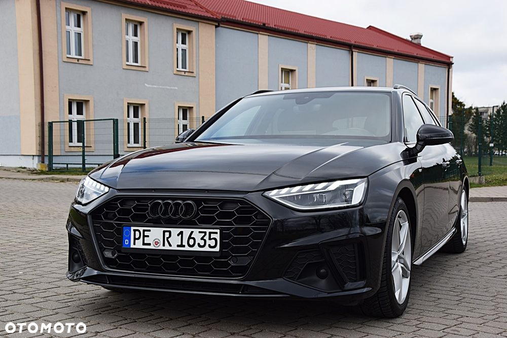 Audi A4 Avant 35 TDI S tronic S line - 1