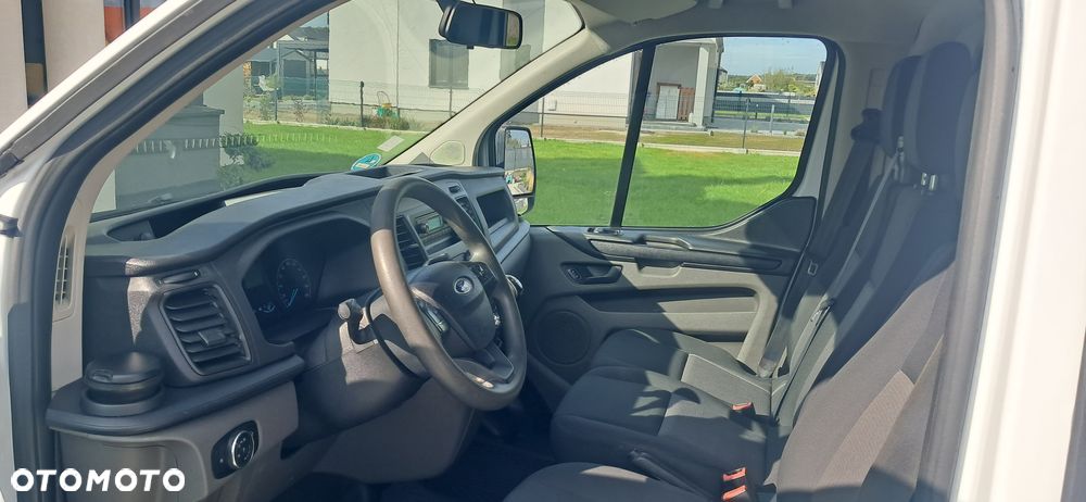 Ford Transit Custom - 10