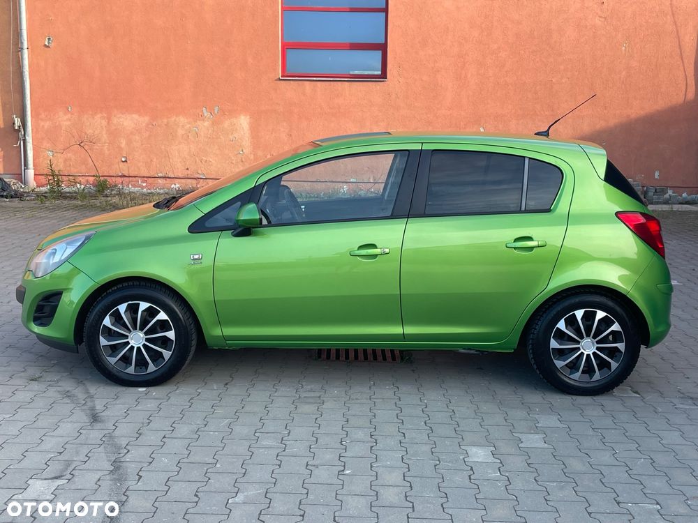 Opel Corsa 1.4 16V Navi - 24