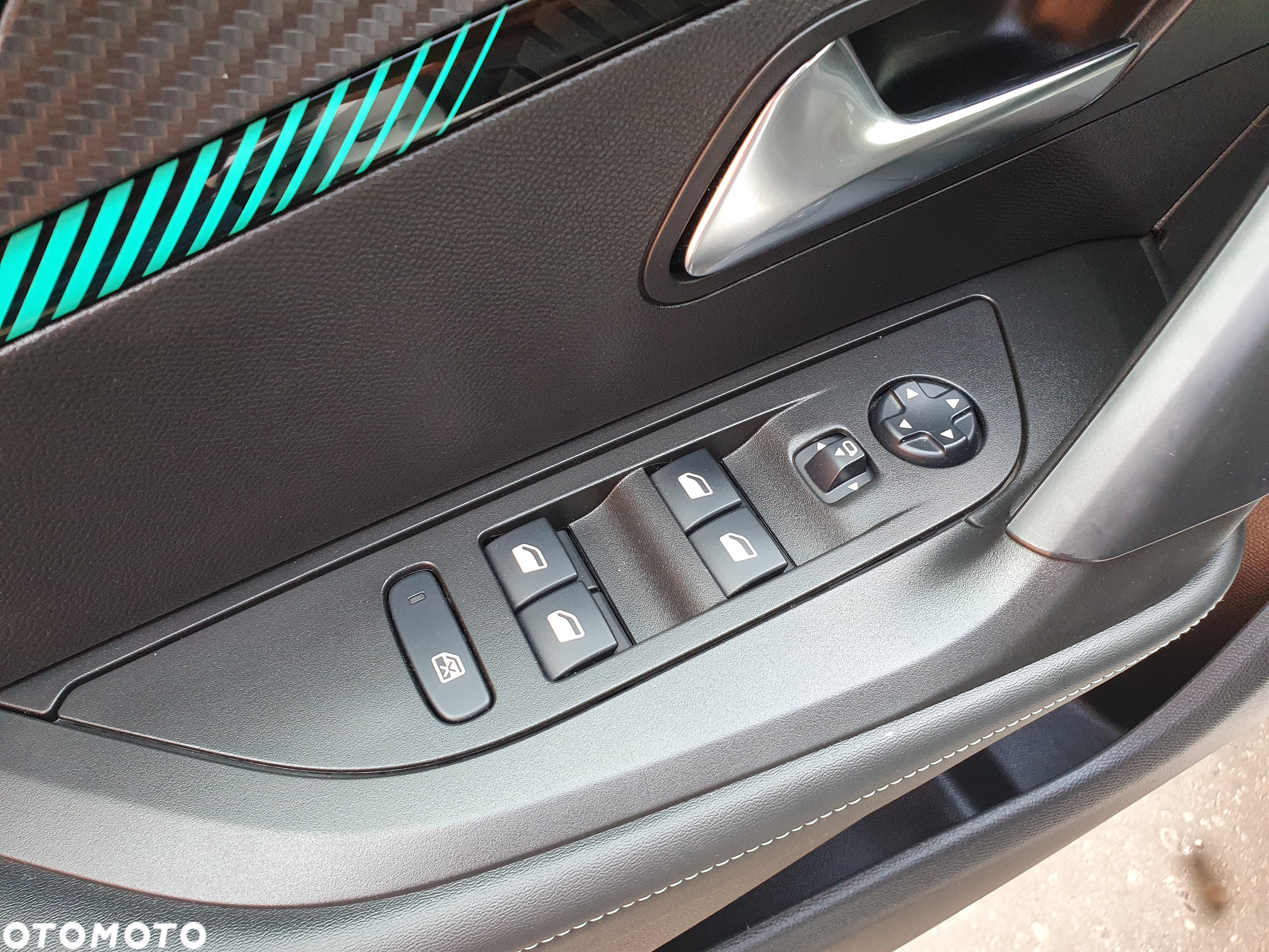 Peugeot 2008 PureTech 100 Stop&Start Active Pack - 19