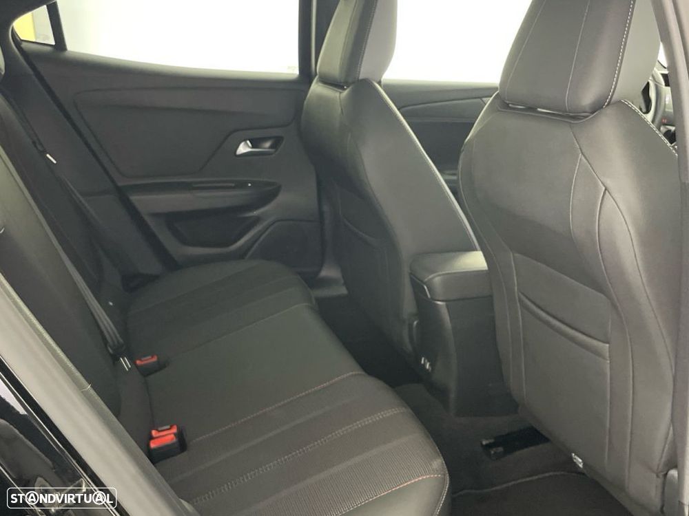 Opel Mokka 1.2 T GS Line AT - 26