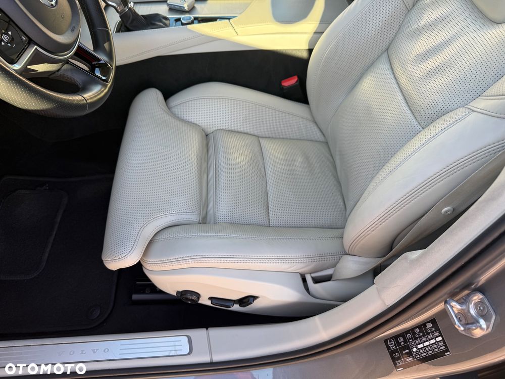 Volvo S90 T6 AWD Inscription - 11
