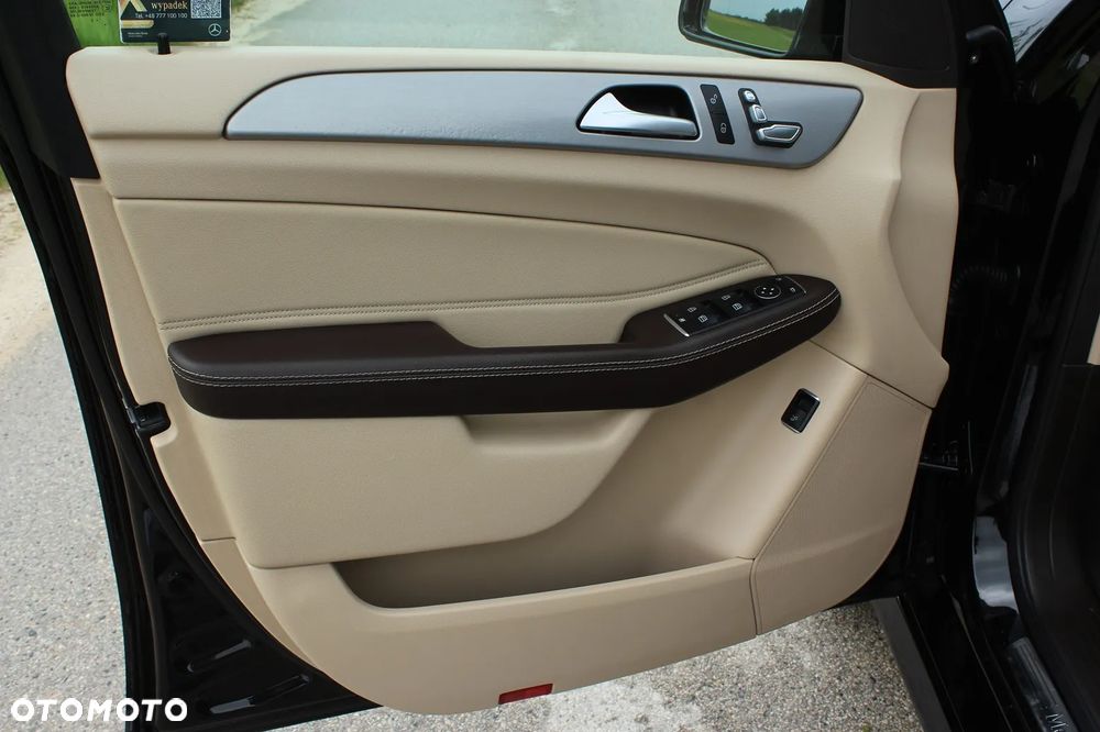 Mercedes-Benz GLE 250 d 4-Matic - 33