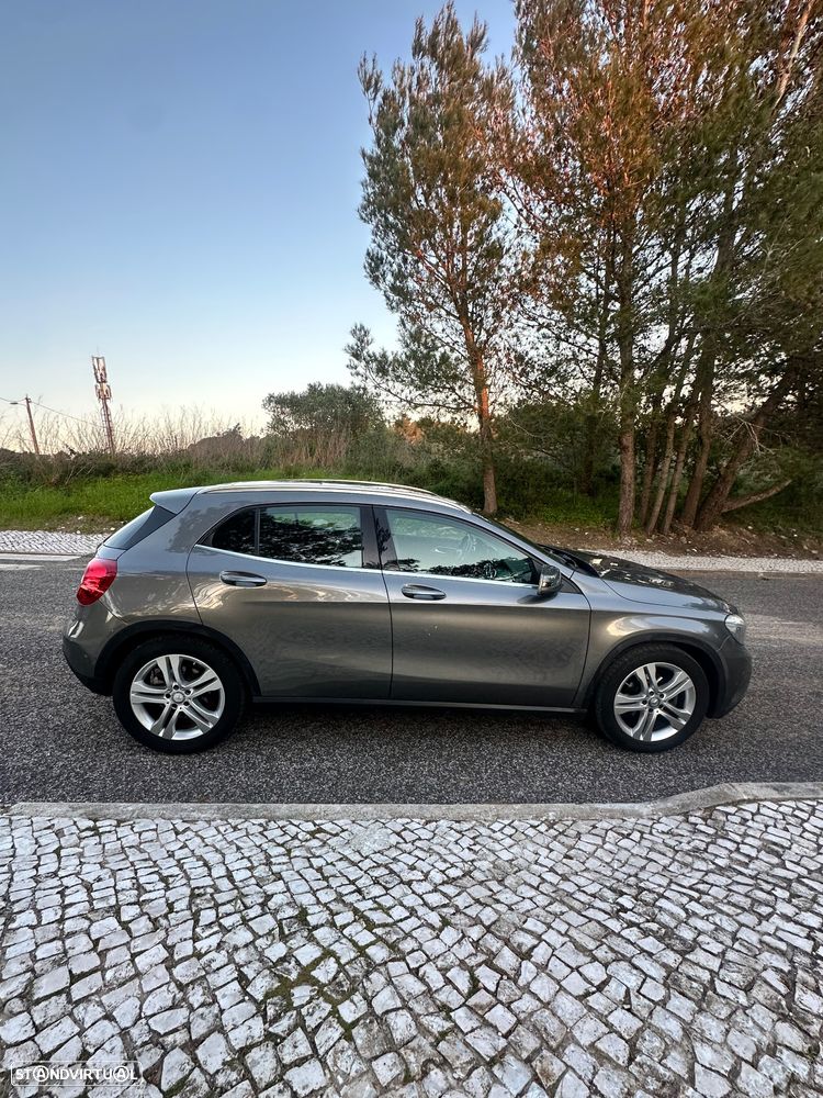 Mercedes-Benz GLA 180 (CDI) d Urban - 5