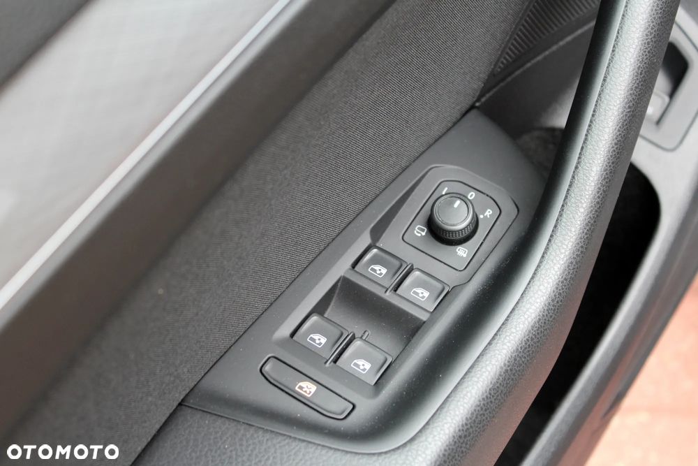 Volkswagen Passat 2.0 TDI EVO Business - 19