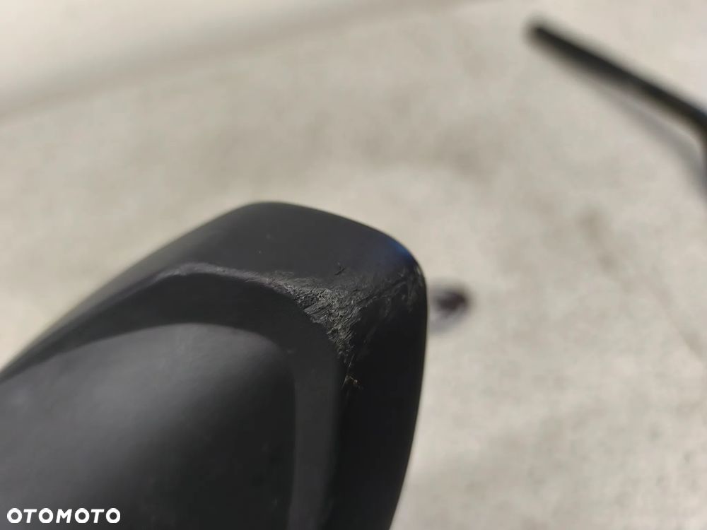 Lusterko lewe Triumph Trident 660 2022 - 9