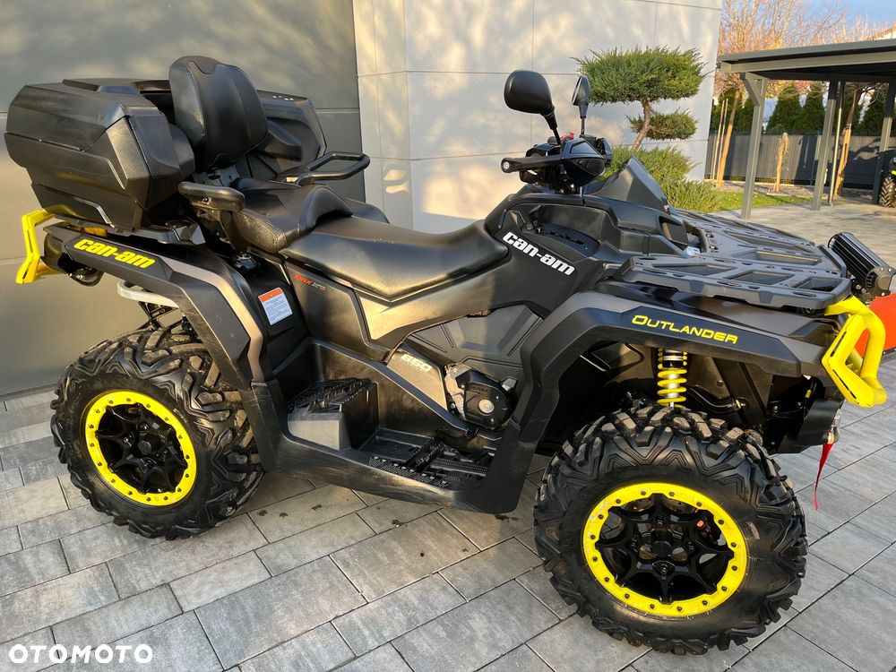 Can-Am Outlander Max - 4