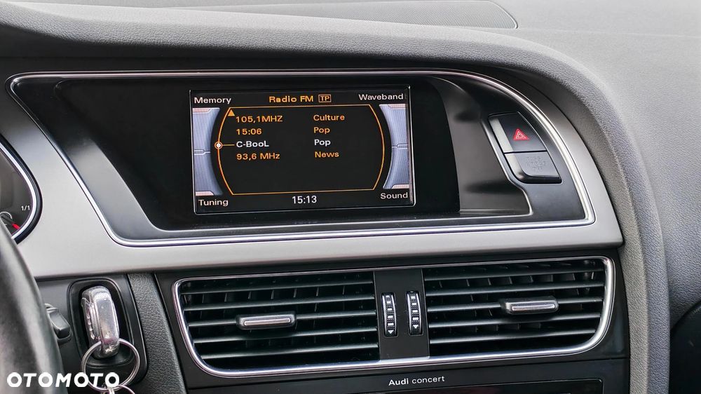Audi A4 Avant 2.0 TDI DPF quattro Ambiente - 29