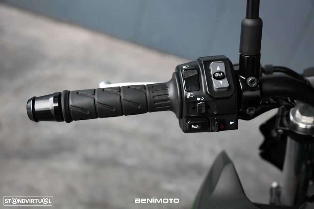 Kawasaki Z 650 35Kw (Carta A2) - 9