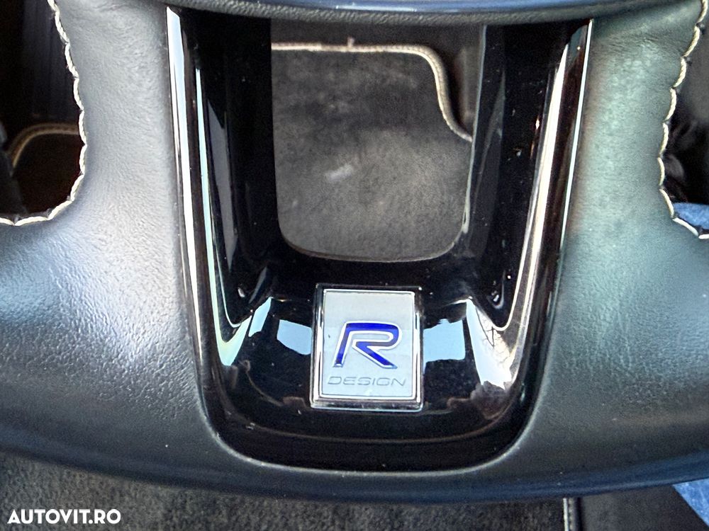 Volvo XC 60 T8 Twin Engine AWD R-Design - 33