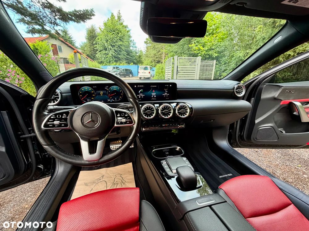 Mercedes-Benz Klasa A 220 4Matic 7G-DCT AMG Line - 11