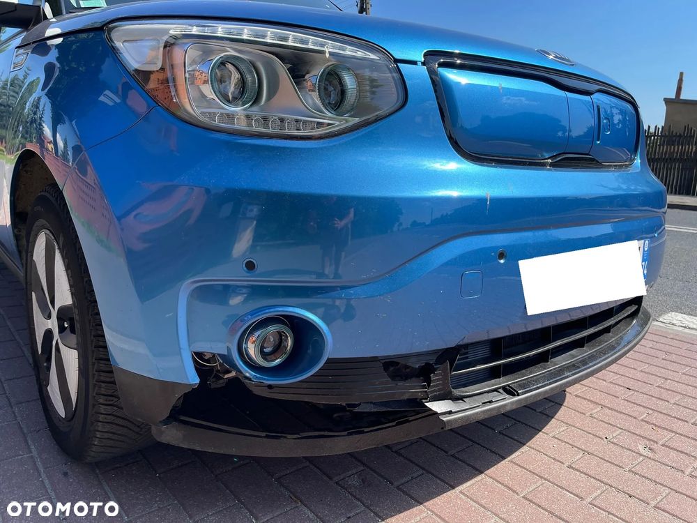 Kia Soul Plug - 35