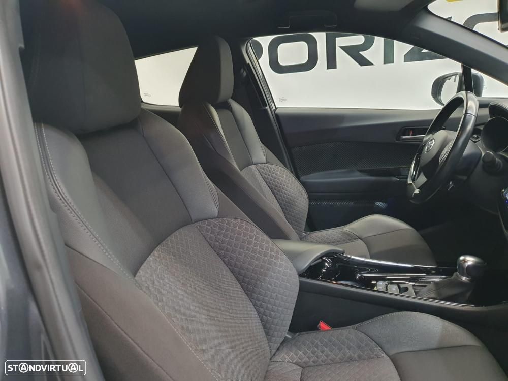 Toyota C-HR 1.8 Hybrid Exclusive - 18