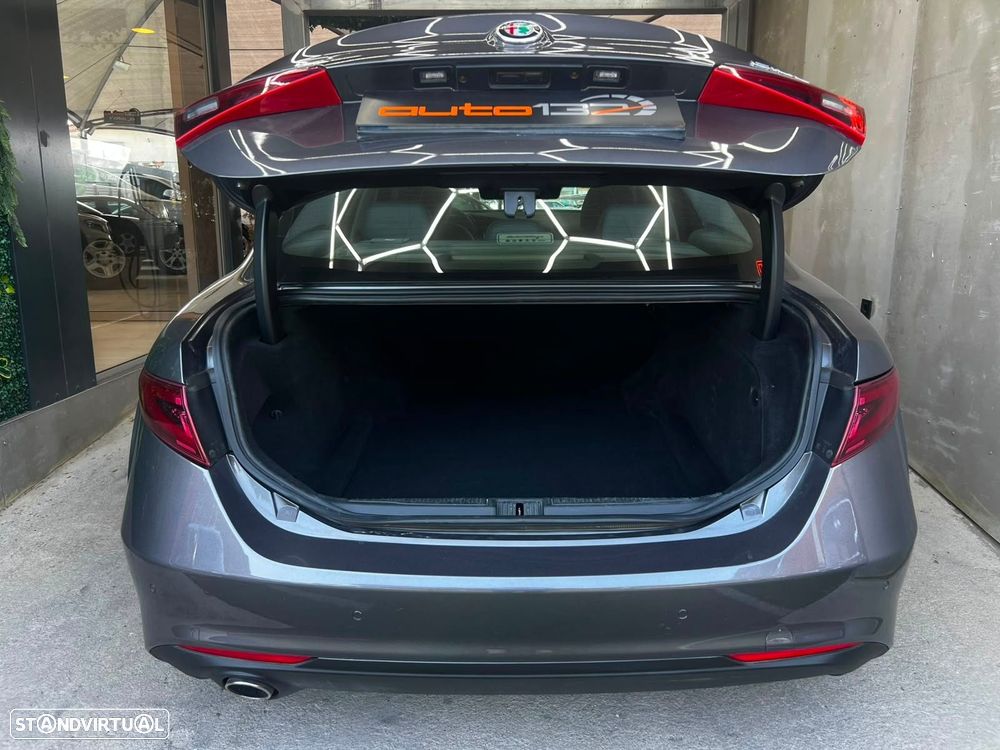 Alfa Romeo Giulia 2.2 D Super - 46