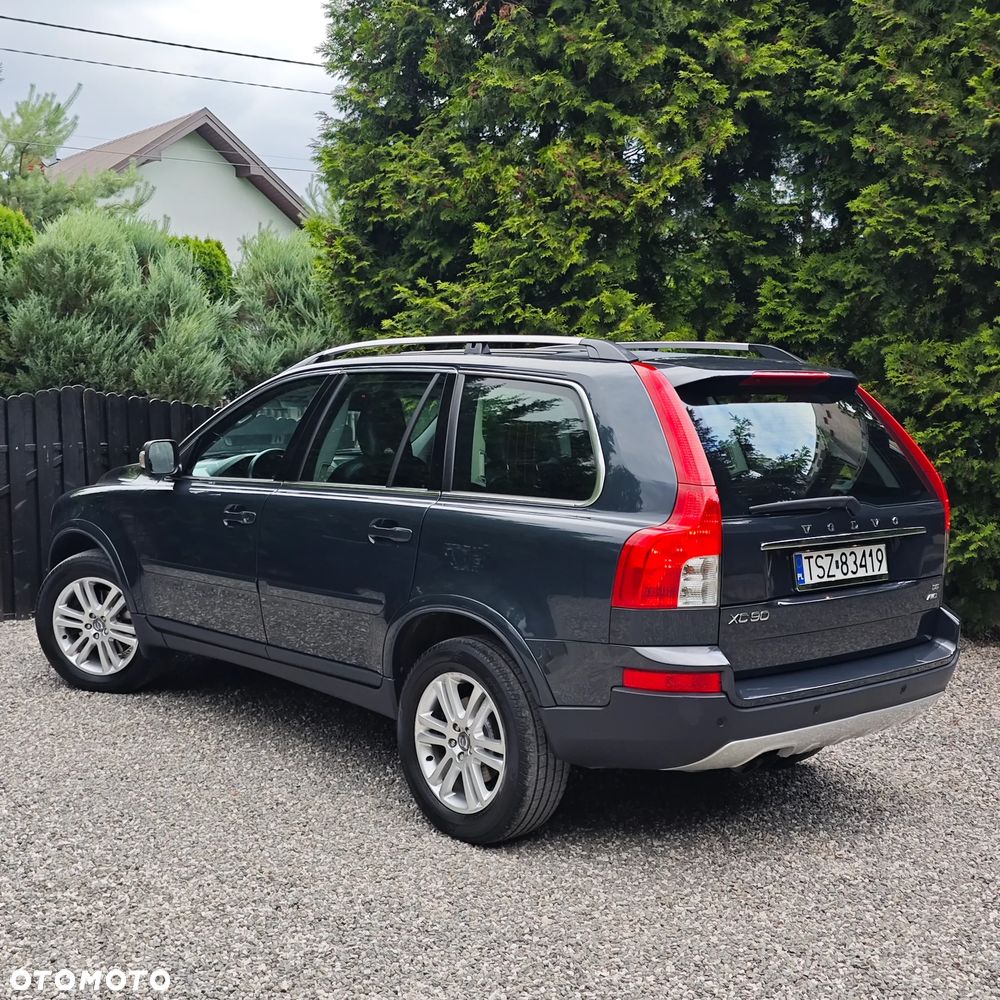 Volvo XC 90 D5 Momentum - 11