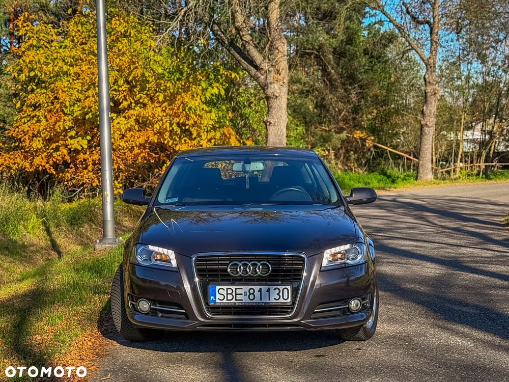 Audi A3 Sportback 2012 photo 2