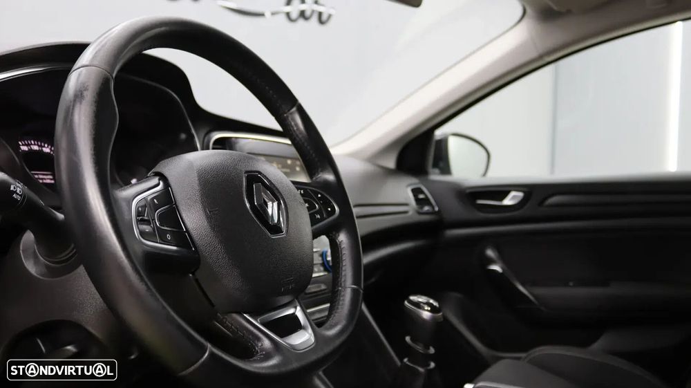 Renault Mégane Sport Tourer - 10