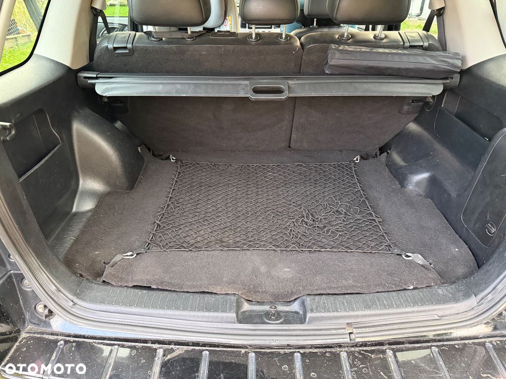 Ford Maverick 3.0 V6 Limited - 15